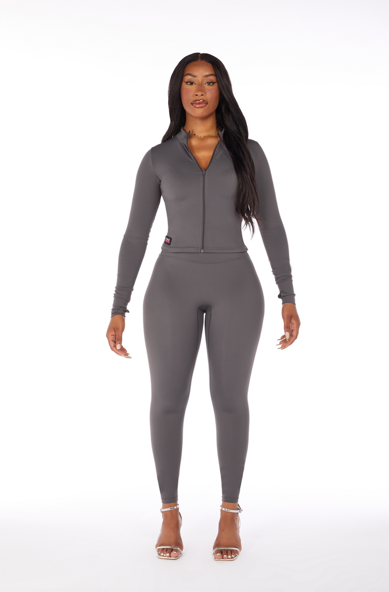 SALE! Silver Grey Cassi Workout Yoga Leggings with Mesh & Pockets - Women